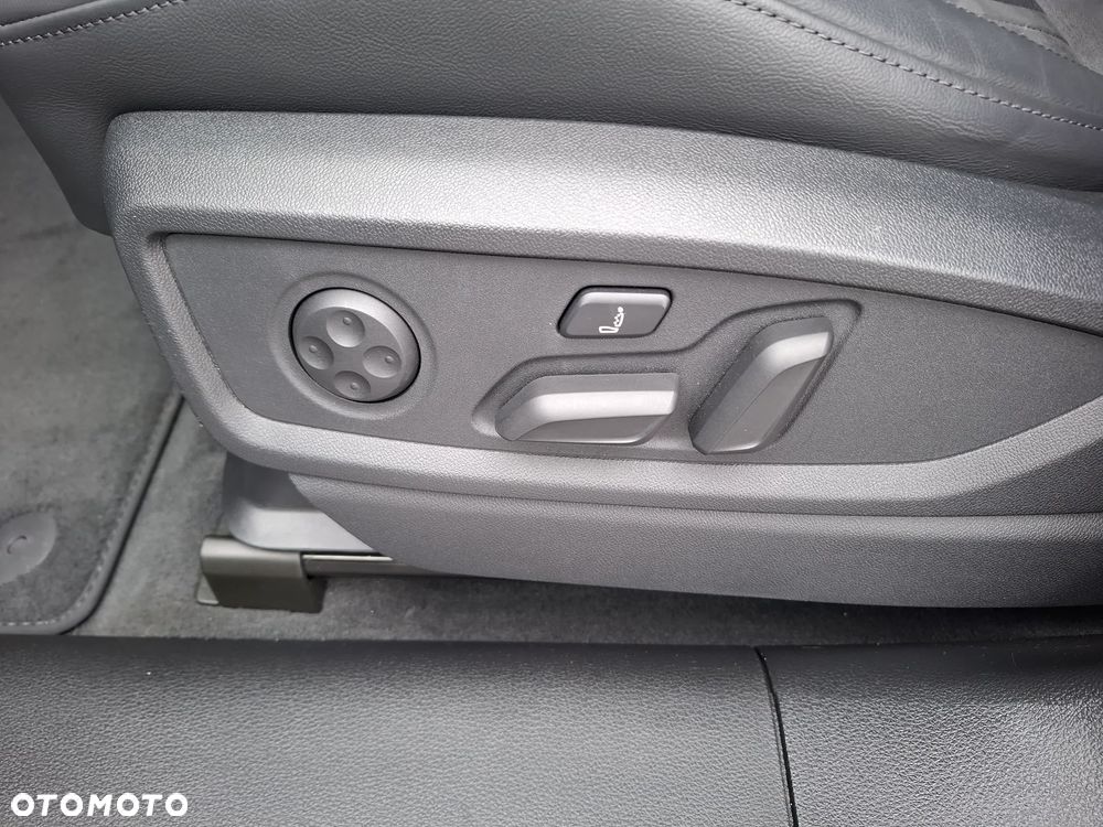 Audi Q5 55 TFSI e Quattro S Line S tronic - 21
