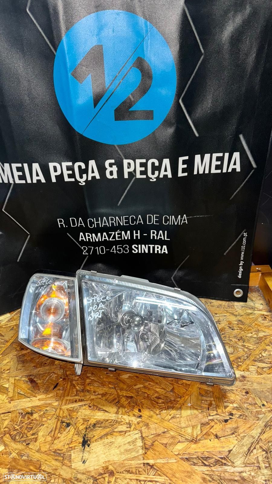 Farol frente direito Mitsubishi Space Star de 2002 - 1