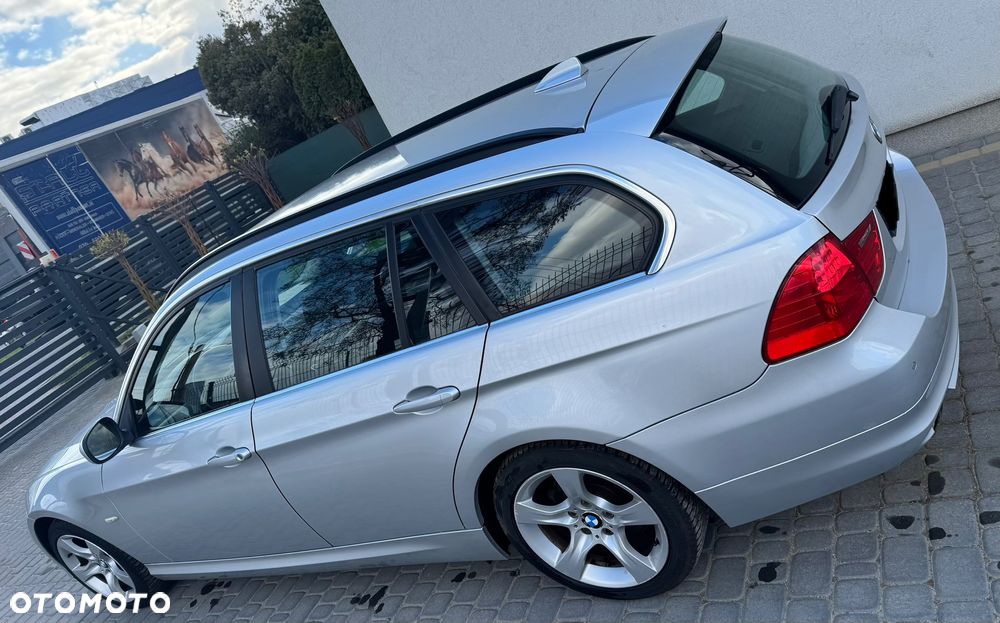 BMW Seria 3 318d DPF Edition Sport - 9