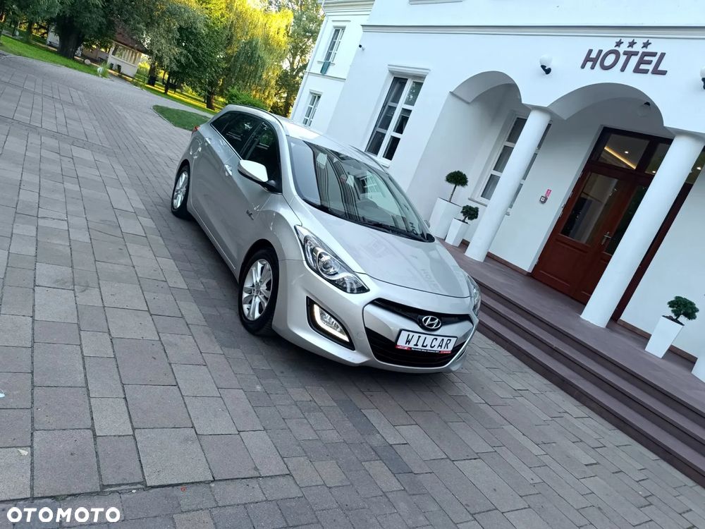Hyundai i30 i30cw 1.4 CRDi Trend - 14