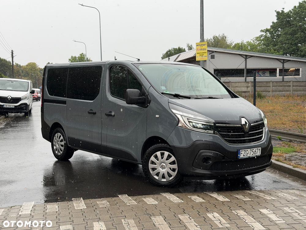 Renault Trafic 2.0 dCi EDC - 3