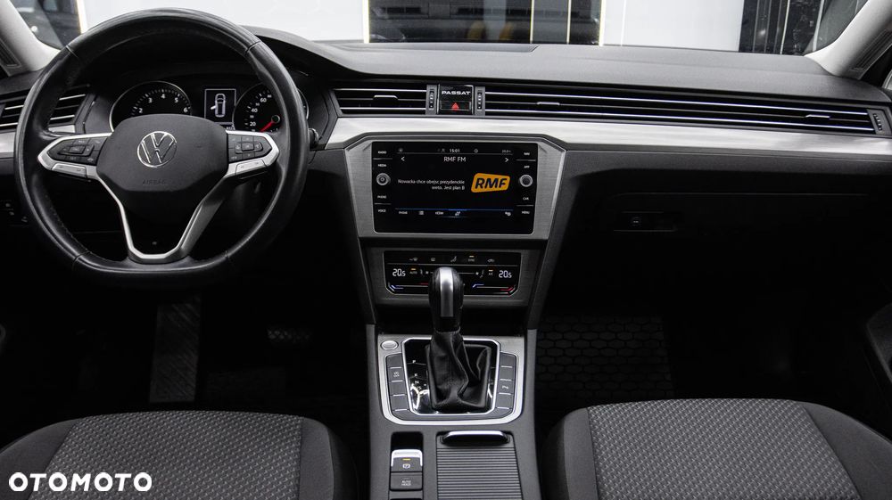 Volkswagen Passat Variant 1.5 TSI EVO Essence DSG - 13