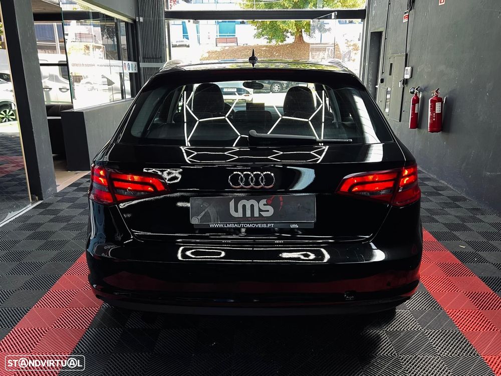 Audi A3 Sportback 1.6 TDI - 9