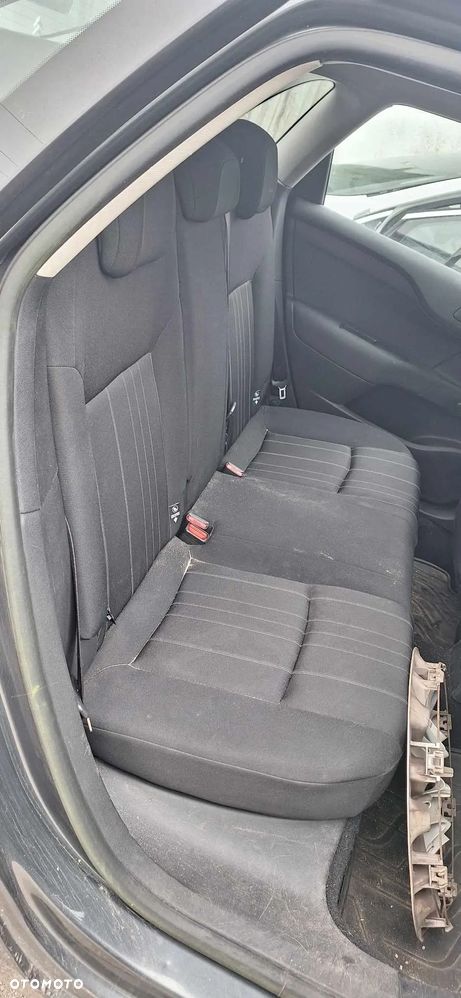 Citroen c4 II 1,6ehdi 92km wtryskiwacz wtrysk - 8