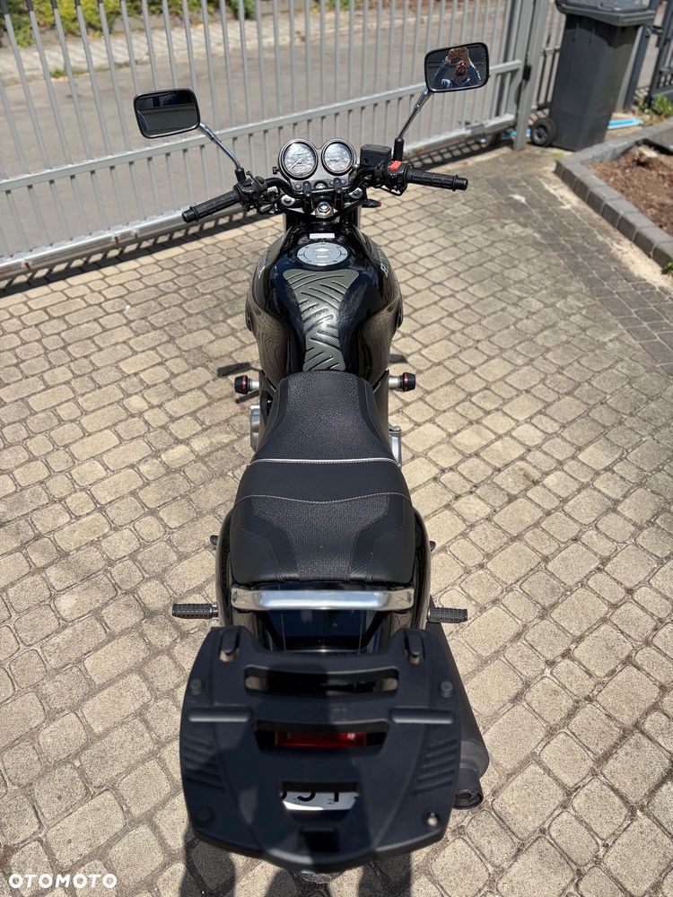 Honda CB - 17