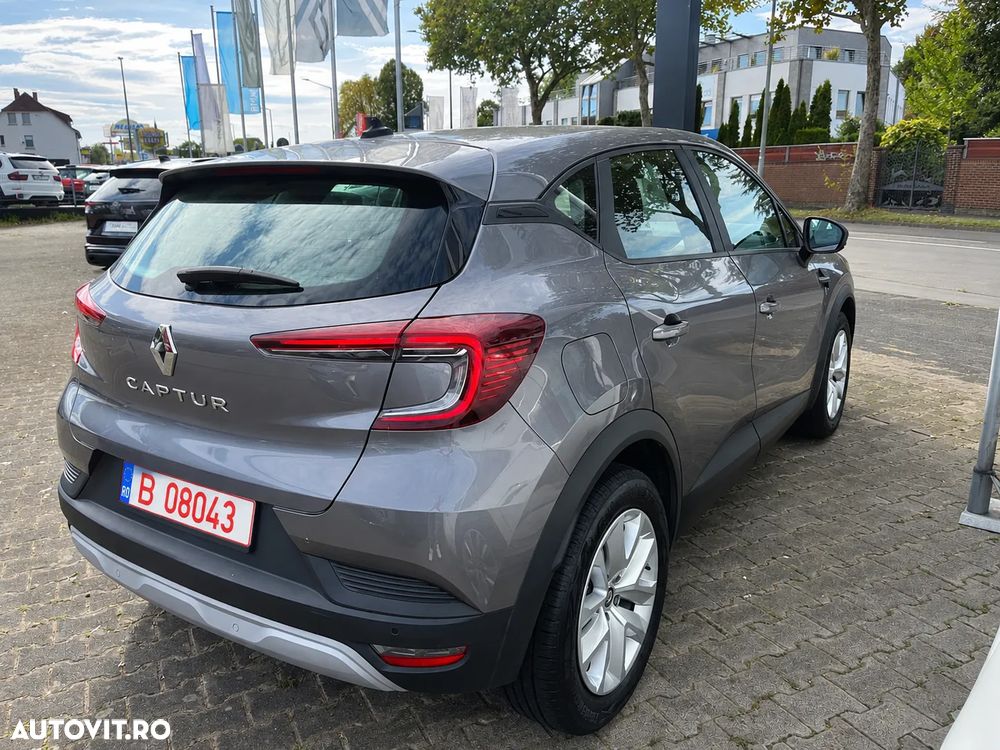 Renault Captur 2022 photo 3