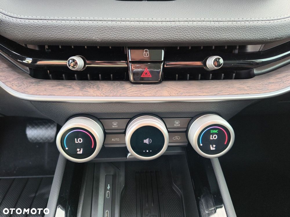 Skoda Superb 2.0 TSI 4x4 L&K DSG - 30