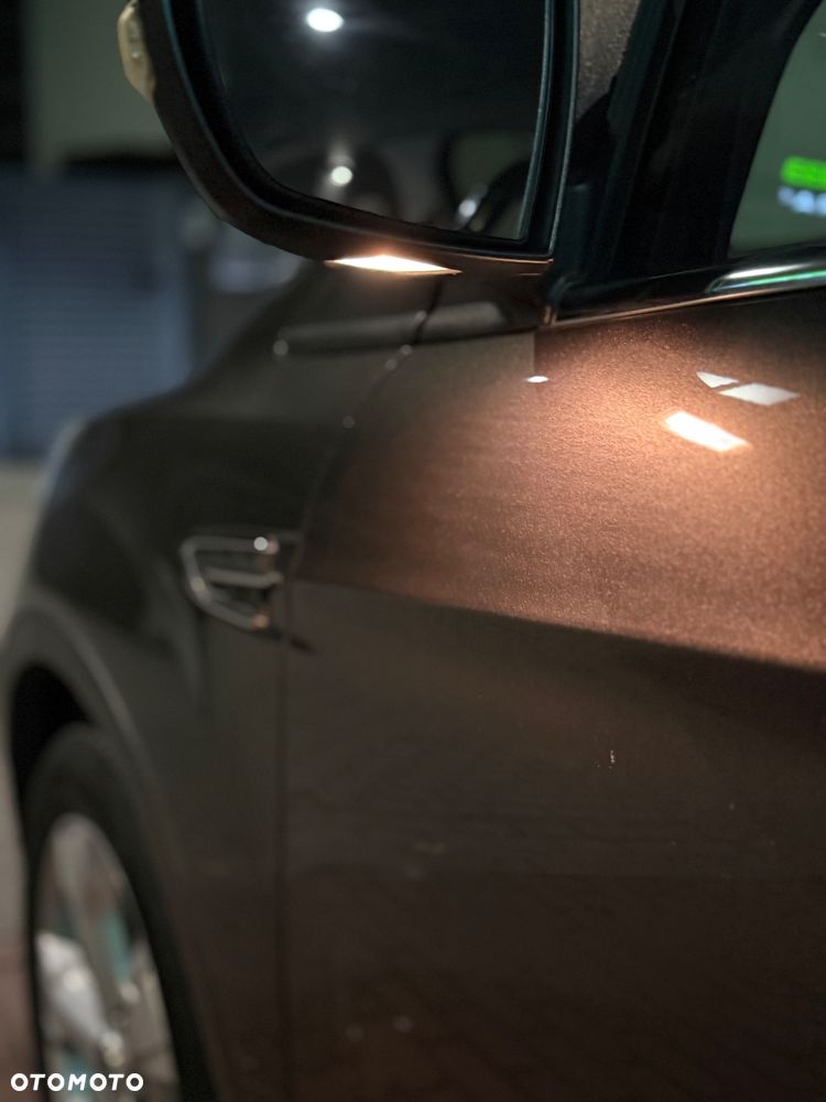 Ford Kuga - 11