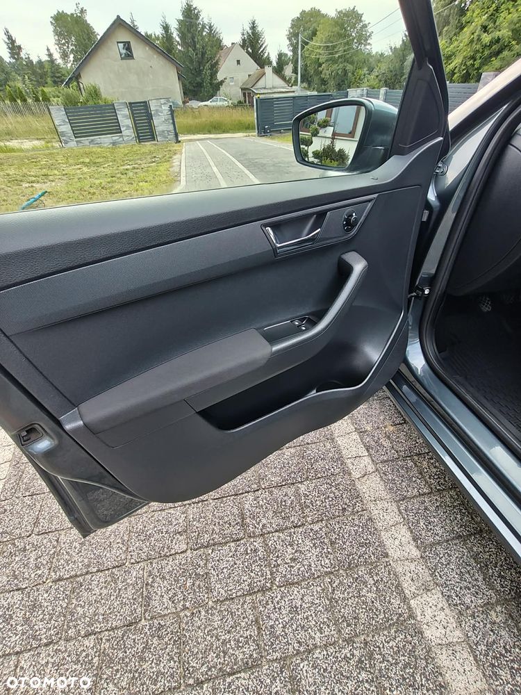 Skoda Fabia 1.0 TSI Ambition - 23