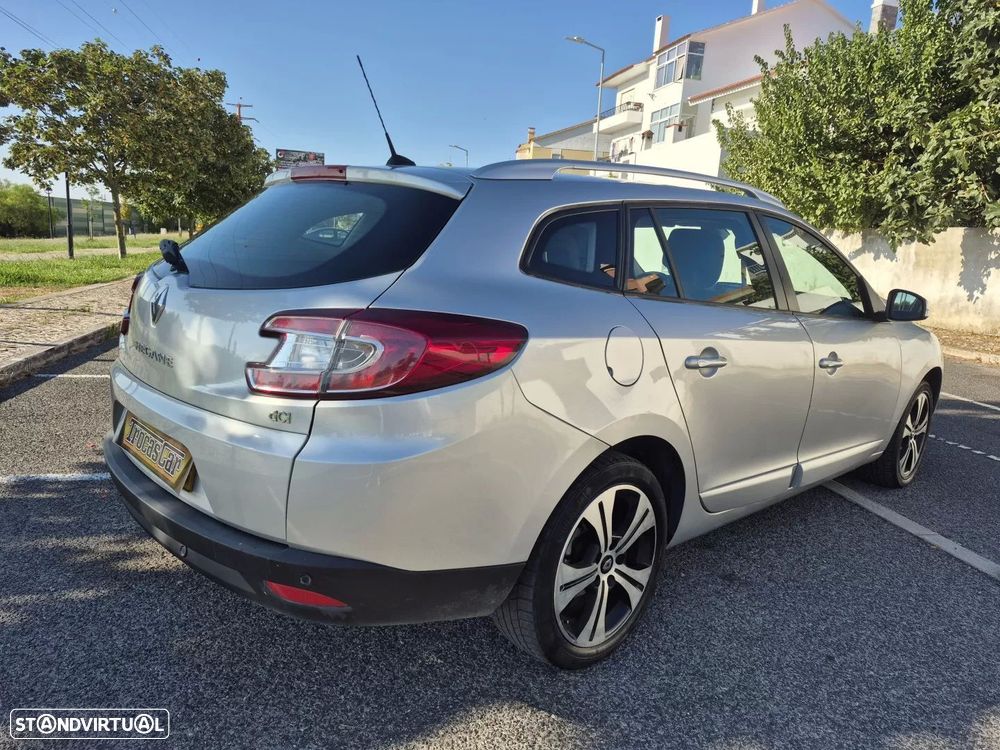 Renault Mégane Sport Tourer 1.5 dCi Limited SS - 5