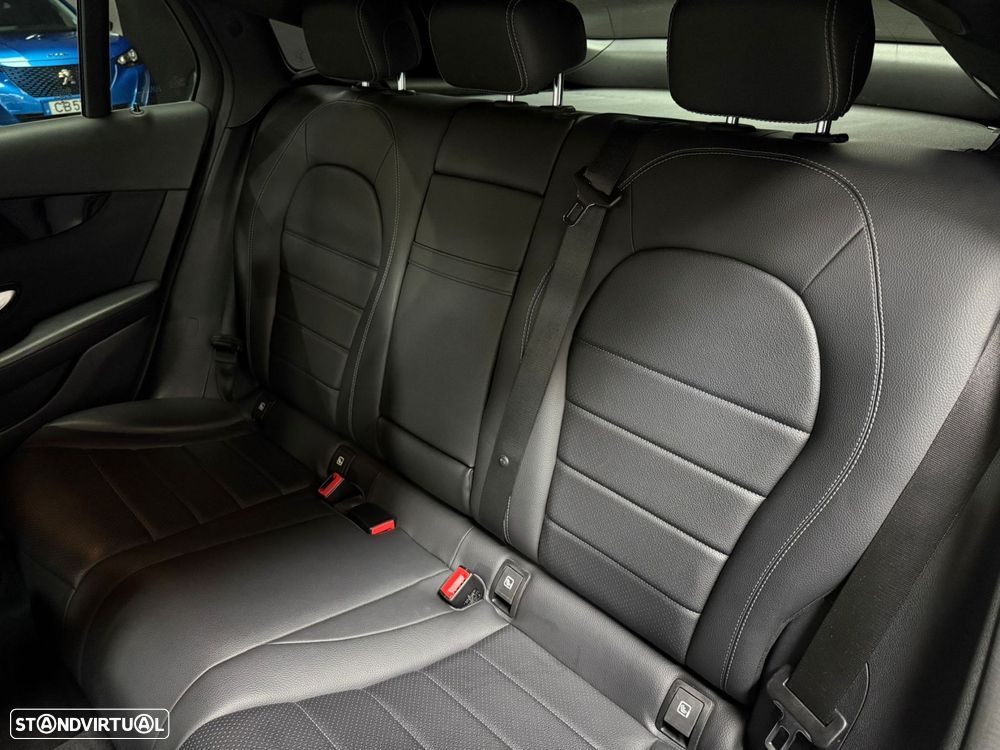 Mercedes-Benz GLC 300 de Coupe 4Matic 9G-TRONIC AMG Line Plus - 14