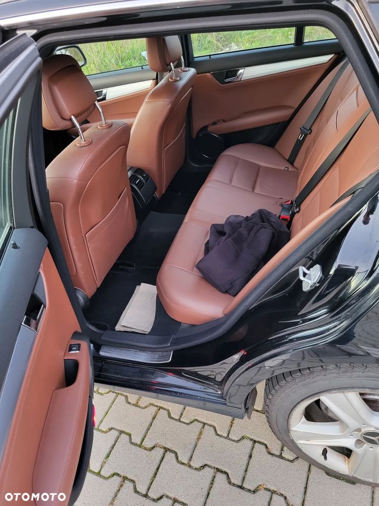 Mercedes-Benz Klasa C 320 CDI Avantgarde 4-Matic - 10