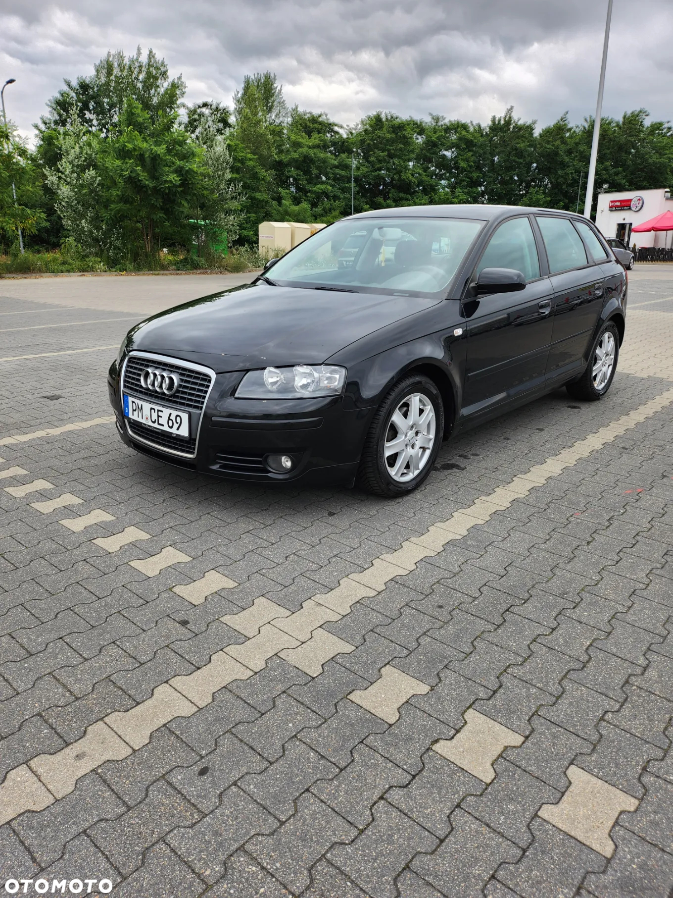 Audi A3 2.0 TDI DPF Ambiente - 2