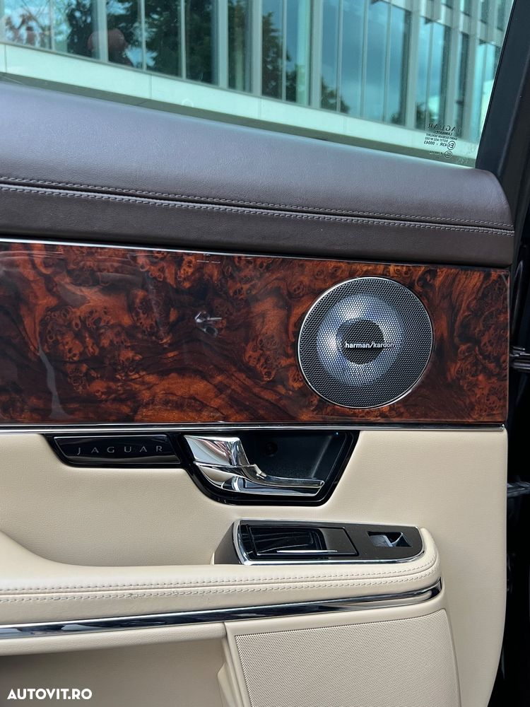 Jaguar XJ 3.0 V6 Premium Luxury Aut LWB - 18