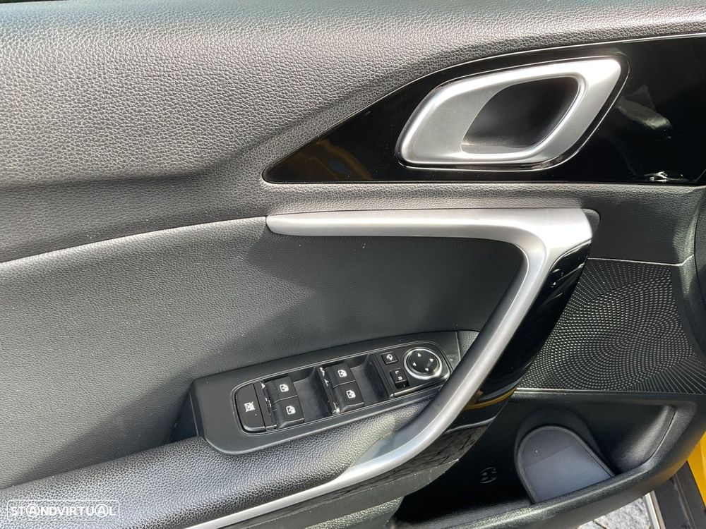 Kia XCeed 1.6 GDi PHEV Drive - 20