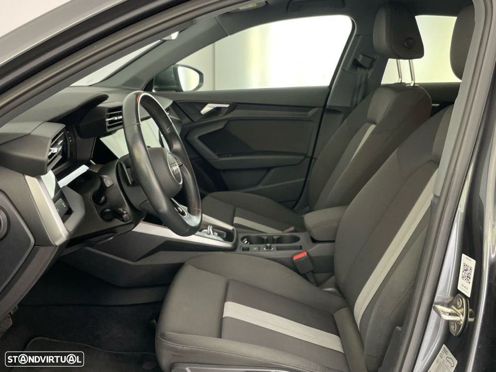 Audi A3 Limousine 30 TFSI S line S tronic - 11