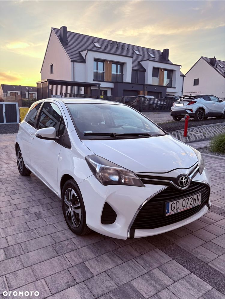 Toyota Yaris - 1
