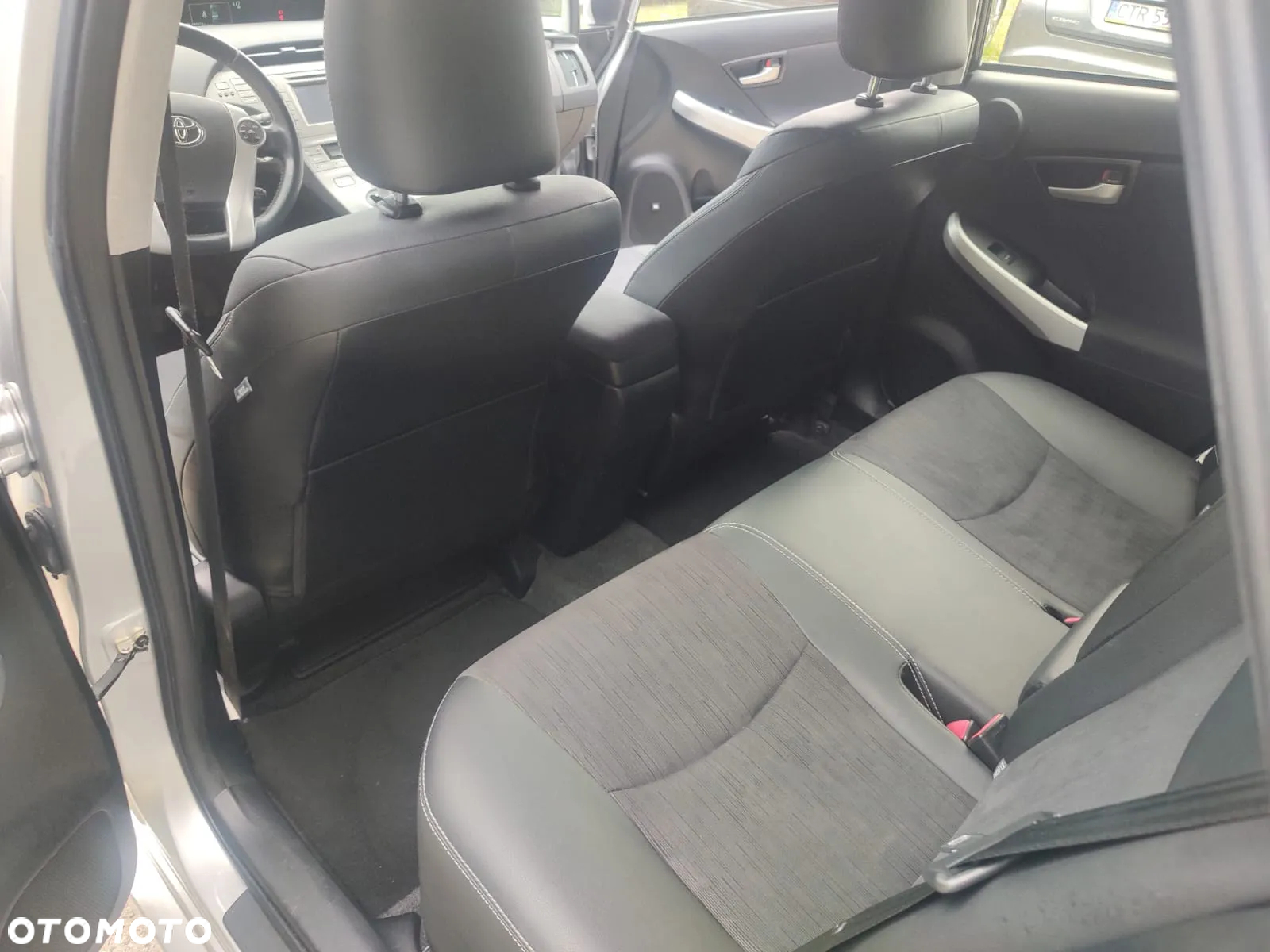 Toyota Prius Plug-in 1.8 HSD Premium - 18