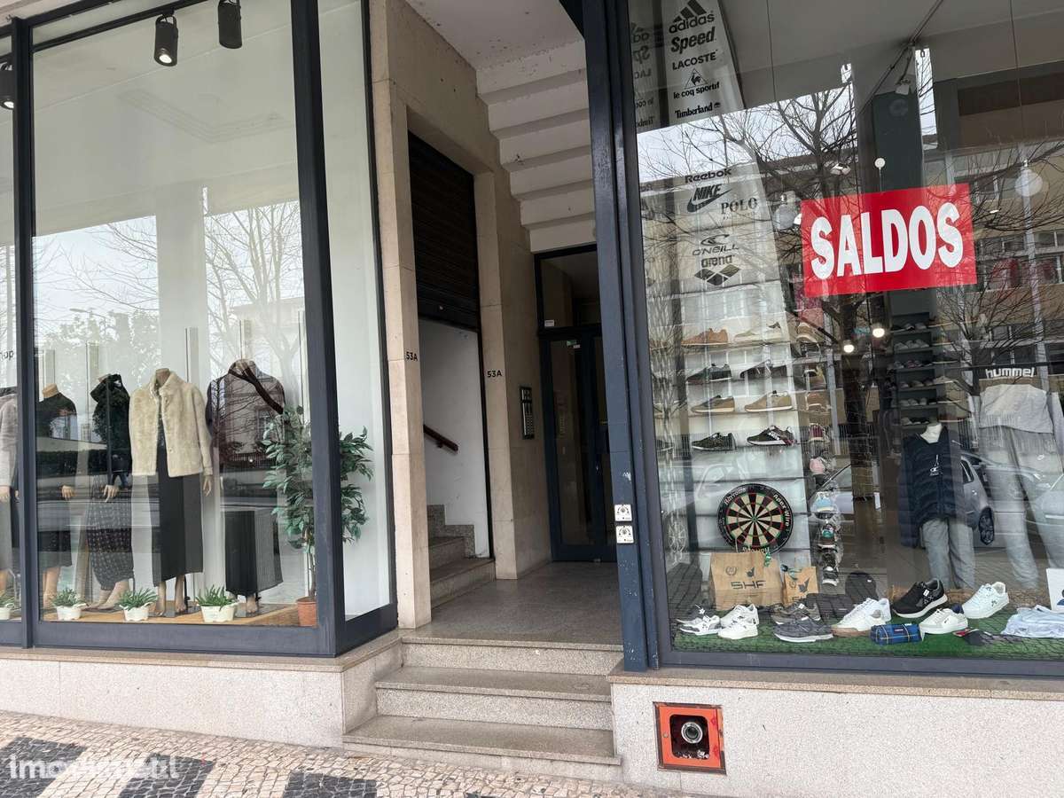 Apartamento T6 314m2 Junto ao Tribunal - Grande imagem: 3/28