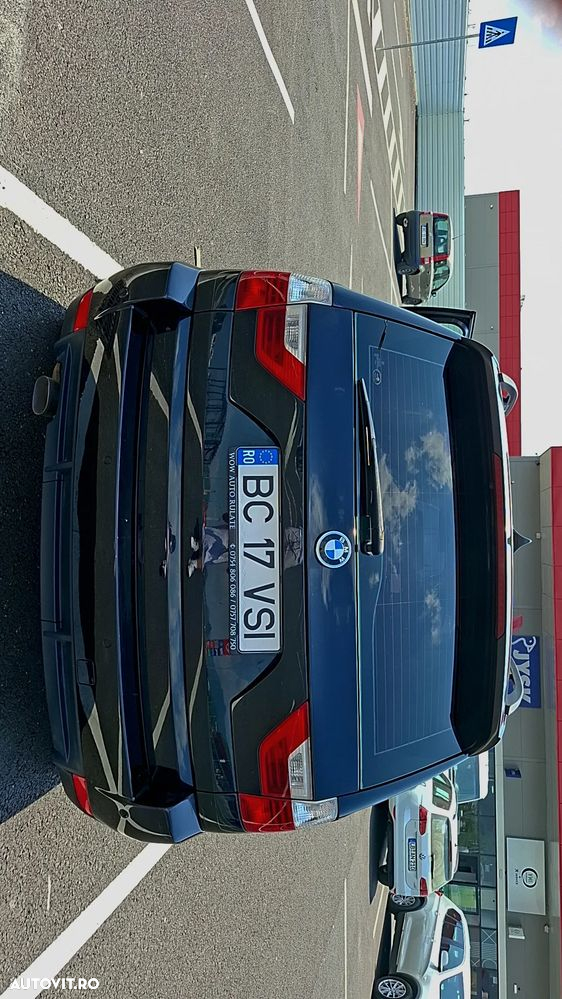 BMW X3 2.0d - 8