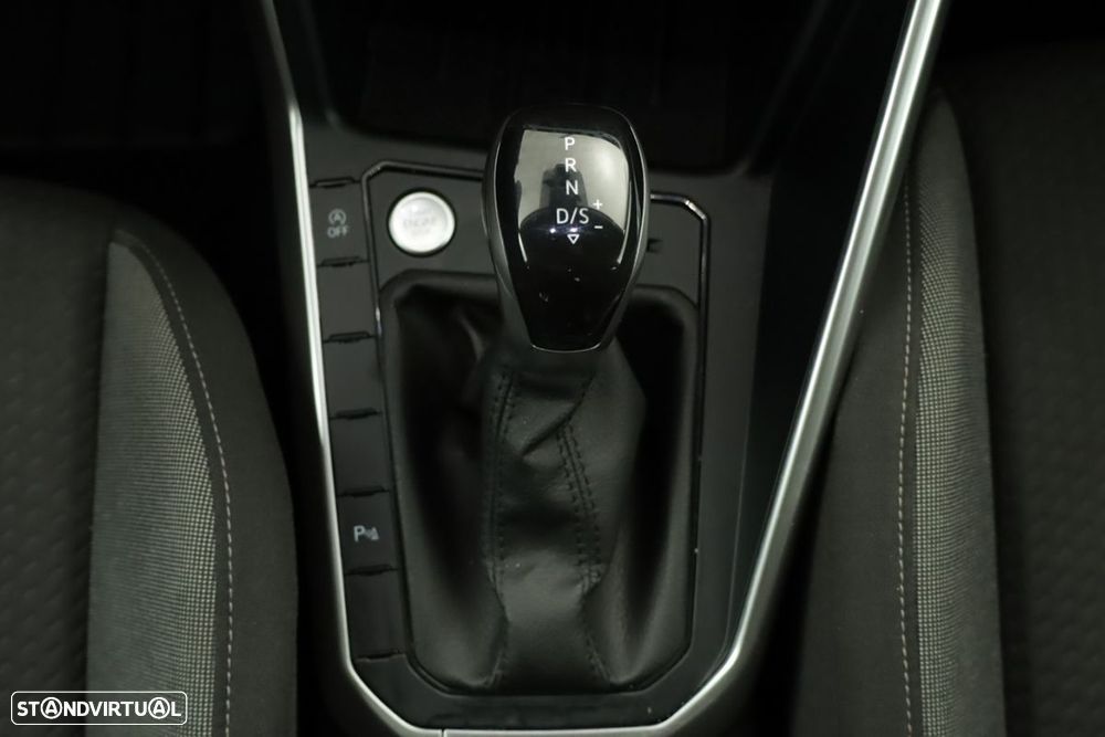 VW Taigo 1.0 TSI Urban DSG - 12