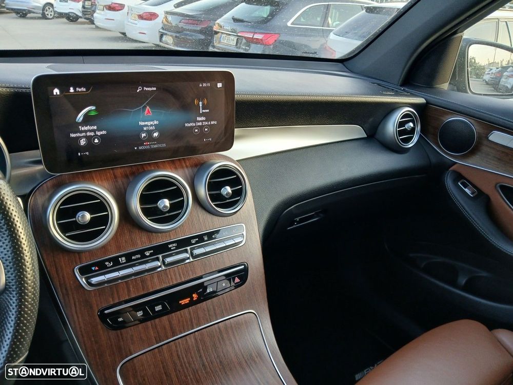 Mercedes-Benz GLC 300 de 4Matic 9G-TRONIC AMG Line - 30