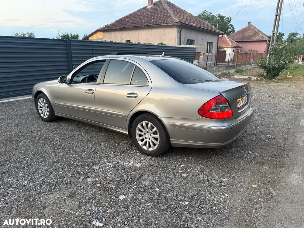 Mercedes-Benz E 220 CDI Automatik Elegance - 4