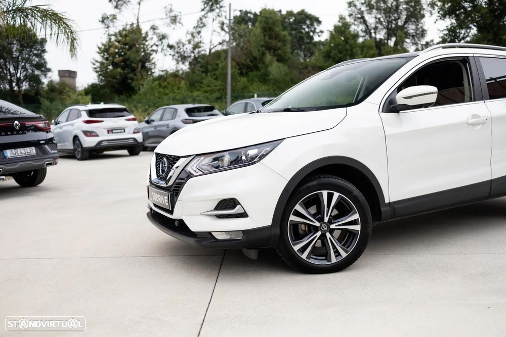 Nissan Qashqai 1.5 dCi N-Connecta DCT - 10