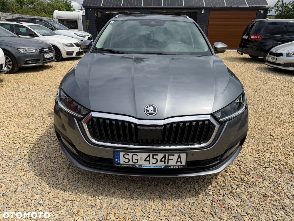 Skoda Octavia 2.0 TDI DSG Style - 3