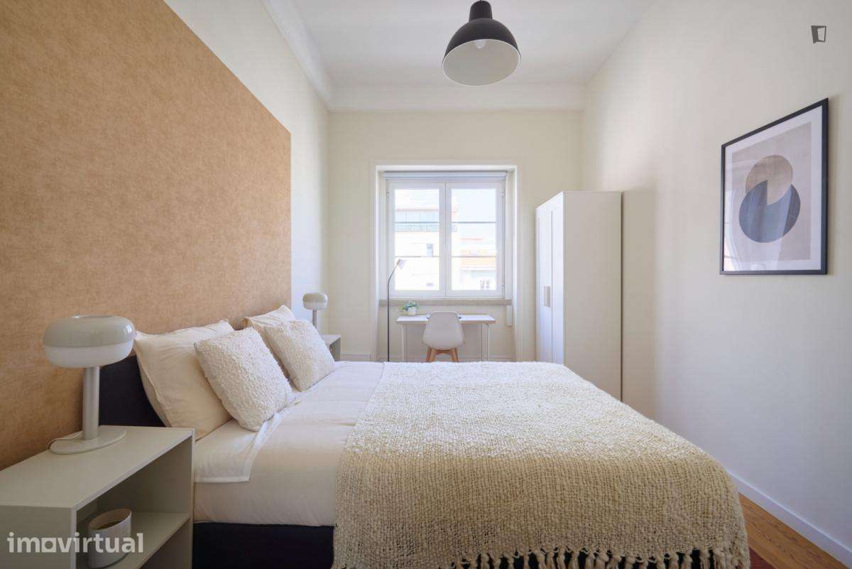 Quarto - localizado em Marquês de Pombal Lisbon - Grande imagem: 3/35