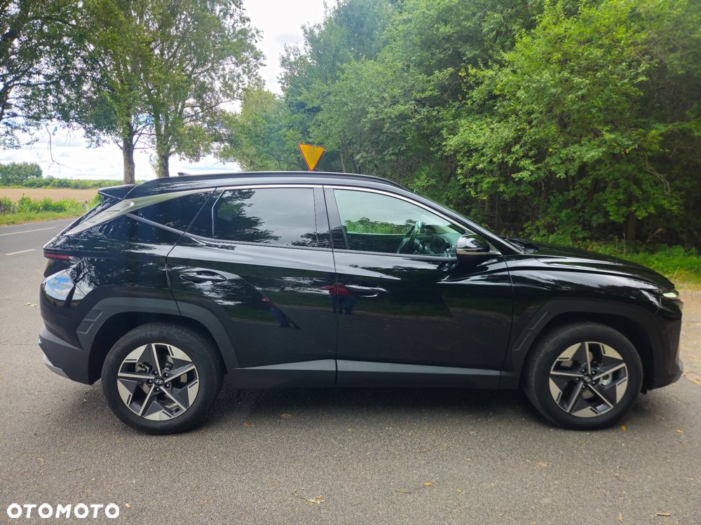 Hyundai Tucson 1.6 T-GDi HEV Smart 2WD - 13