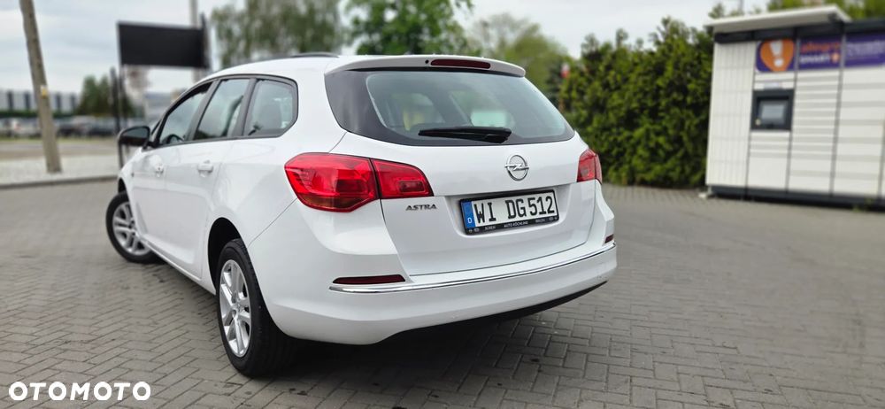 Opel Astra 1.6 Color Edition - 12