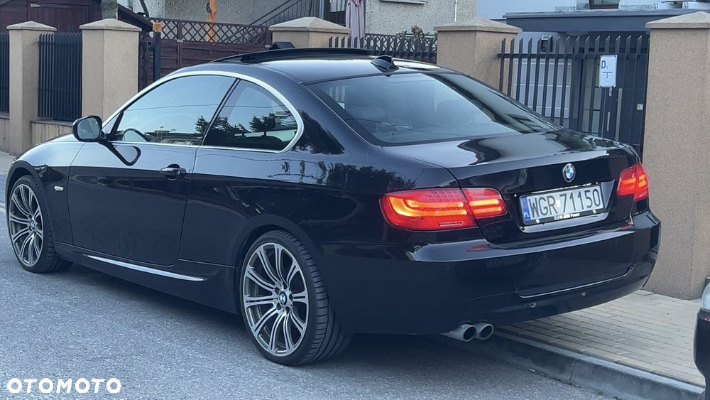 BMW Seria 3 330d - 4