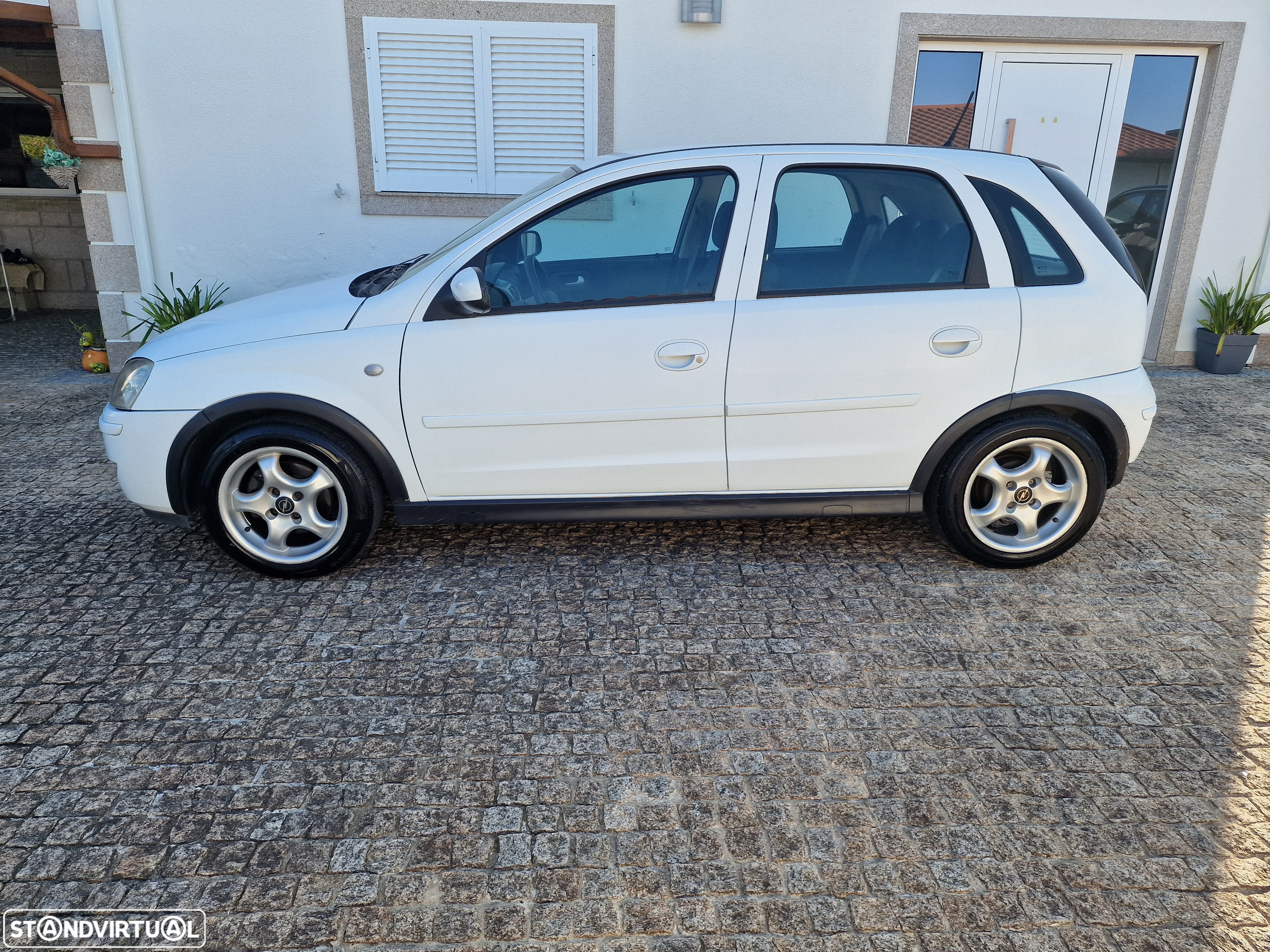 Opel Corsa 1.3 CDTi Cosmo - 8