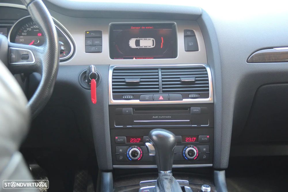 Audi Q7 3.0 V6 TDi Clean D.qua.Tiptronic - 16