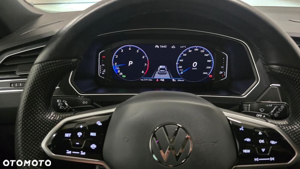 Volkswagen Tiguan - 22