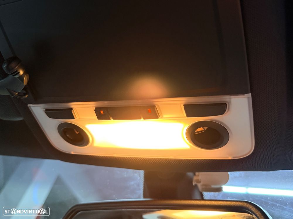 BMW 320 d Coupe - 28