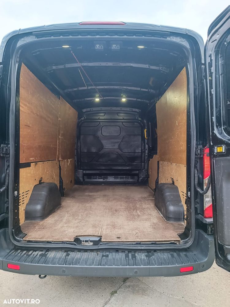Ford Transit Mk8 - 8
