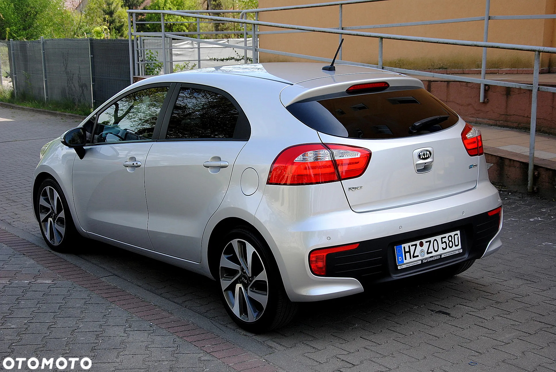 Kia Rio 1.4 CRDi 90 Spirit - 8