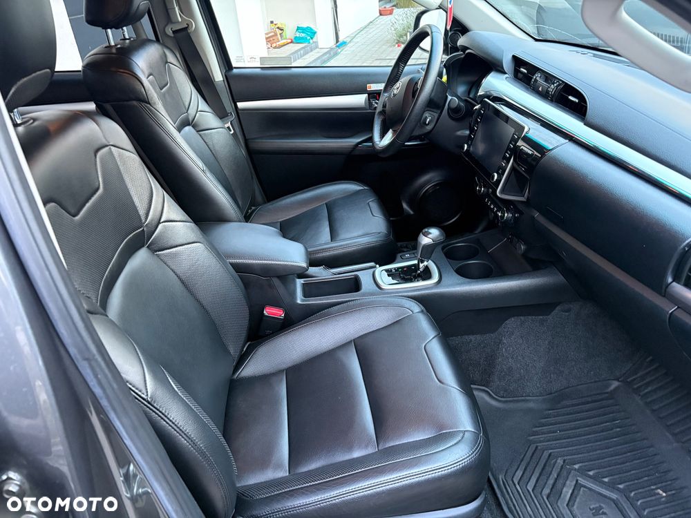 Toyota Hilux 2.8 D-4D Double Cab SR5+ 4x4 - 9