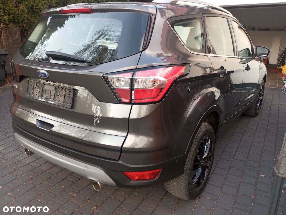 Ford Kuga 2.0 TDCi 4x4 Cool & Connect - 11