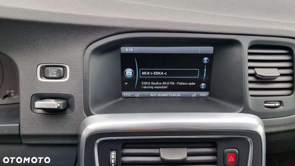 Volvo S60 D3 Geartronic Momentum - 29