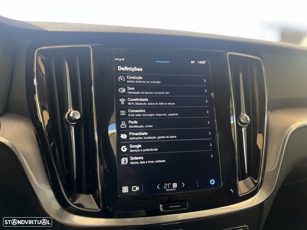 Volvo V60 2.0 T6 AWD TE Core - 31