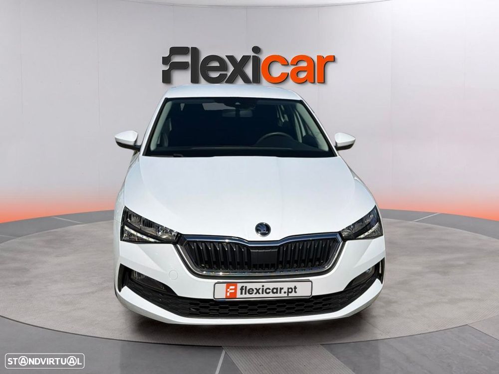 Skoda Scala 2021 photo 2