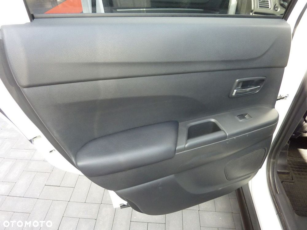 Mitsubishi ASX - 31