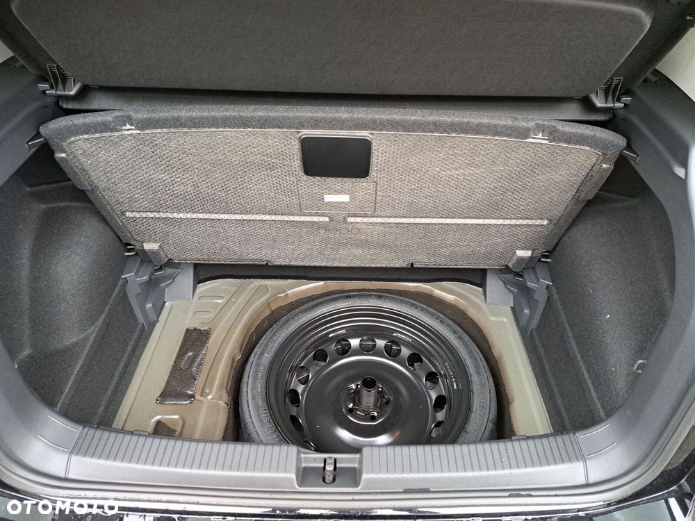 Volkswagen T-Cross 1.0 TSI Life Plus - 12