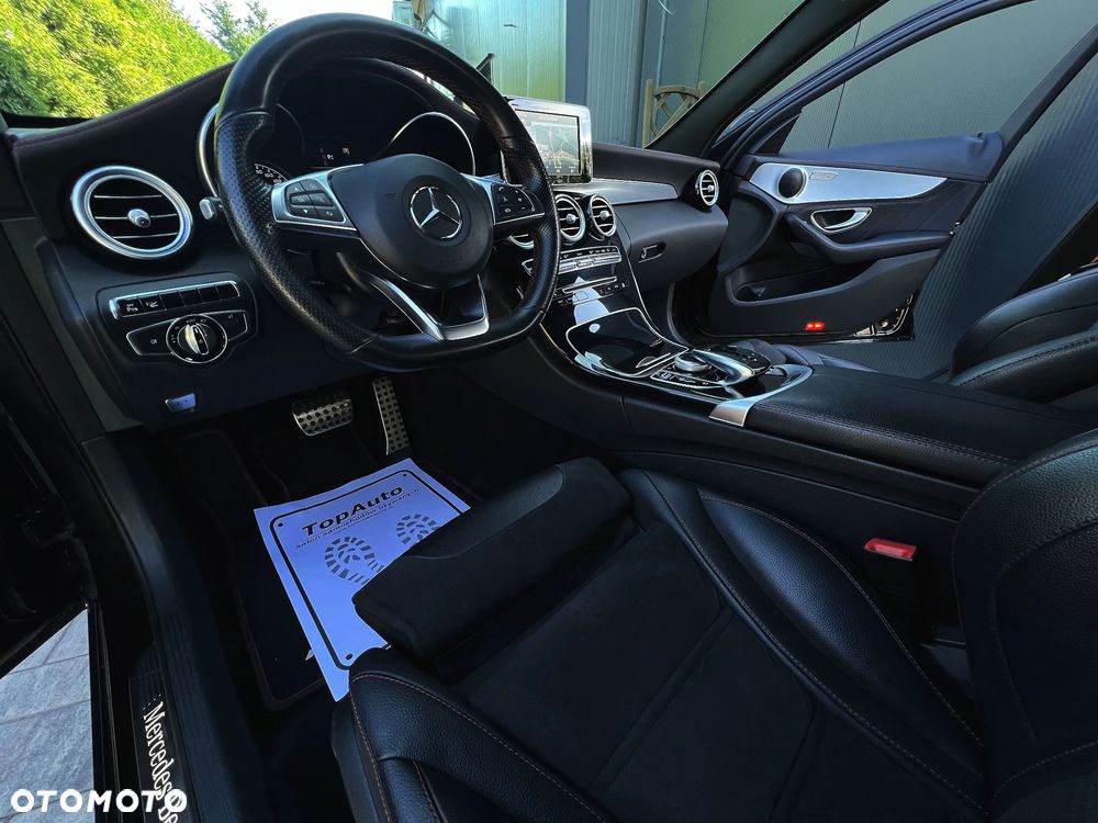 Mercedes-Benz Klasa C 450 AMG 4Matic T 7G-TRONIC - 15