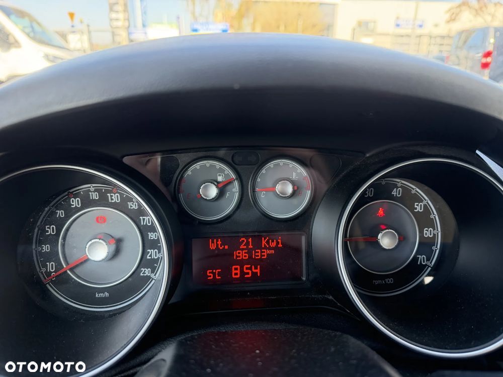 Fiat Linea 1.3 MJ 16V Easy - 8