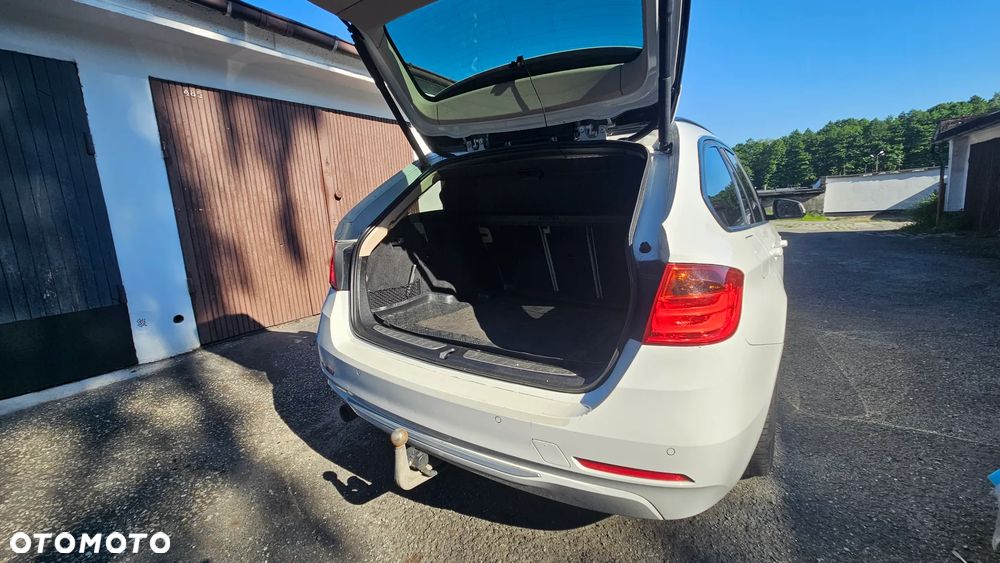 BMW Seria 3 318d Modern Line - 9