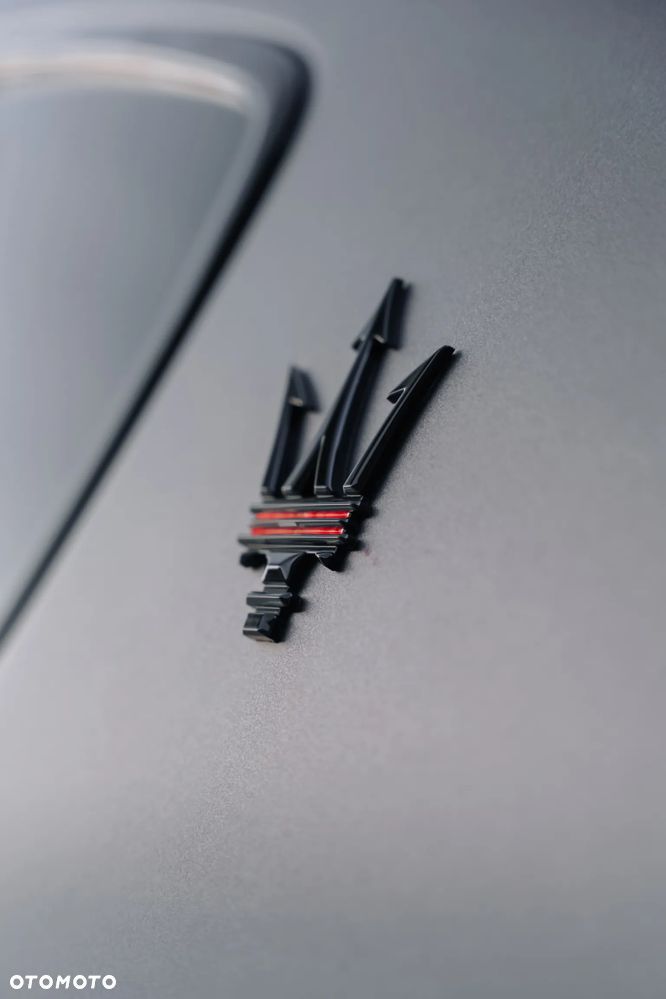 Maserati Levante Trofeo - 11